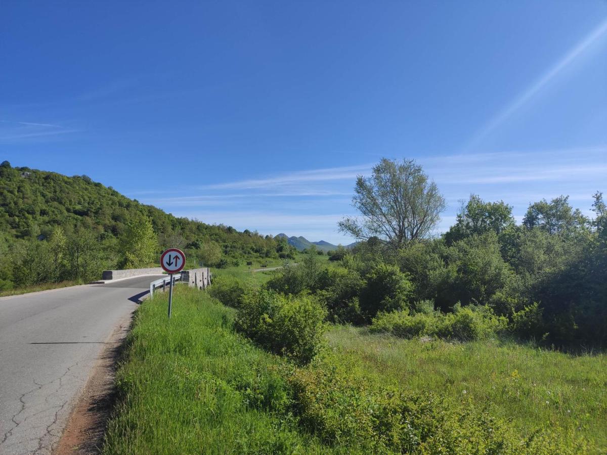Velebit Lodge Lovinac  Εξωτερικό φωτογραφία